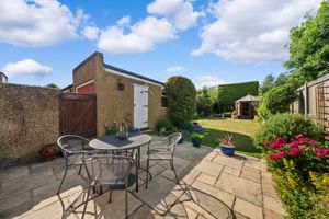 Photo 16- click for photo gallery